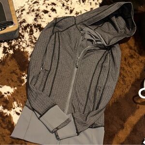 Lululemon Athletica Charcoal Grey- Zip-Up Jacket Size 4